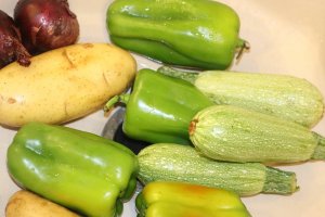 اغسل الخضار