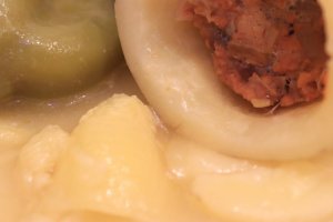 واضح في الصورة نضج الدجاج المفروم